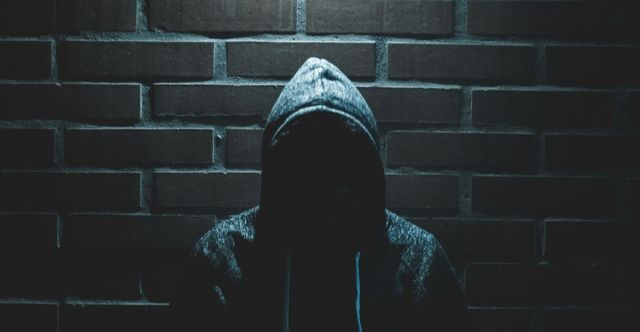 Eine AfD-Abgeordnete im Bundestag: Realitätsverlust, Islamfeindlichkeit und Beleidigungen